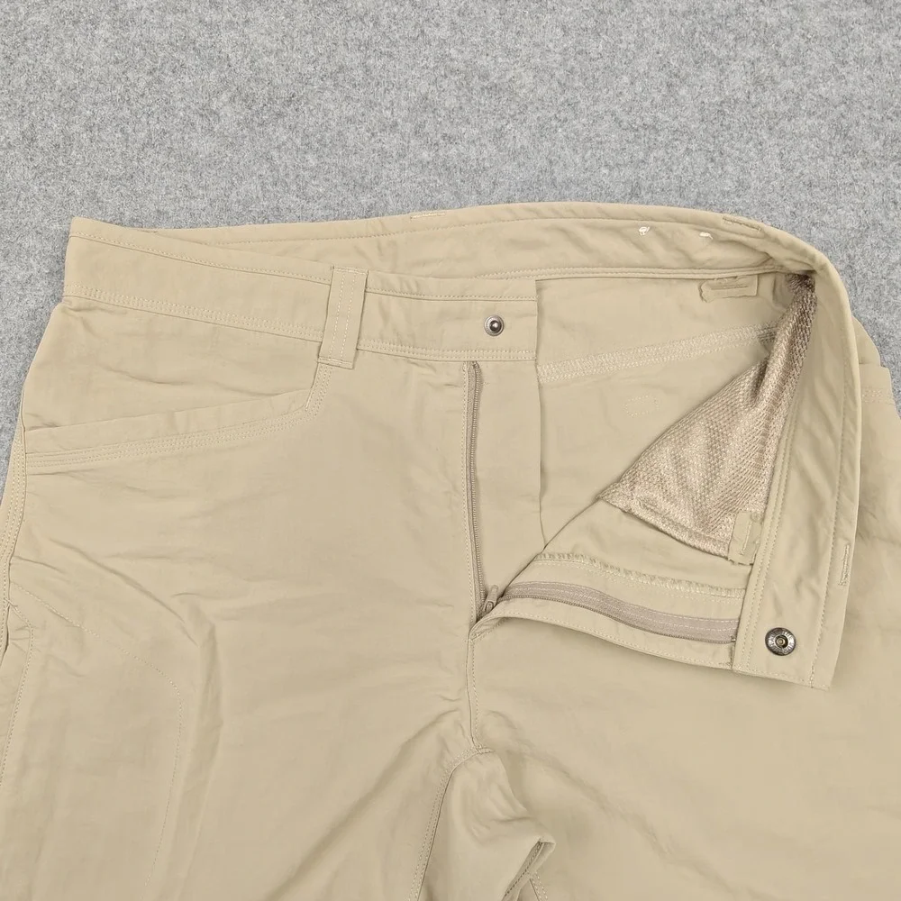 The North Face Shorts‎ Mens 32 Beige Nylon Cargo Outdoor Hiking Travel Pockets